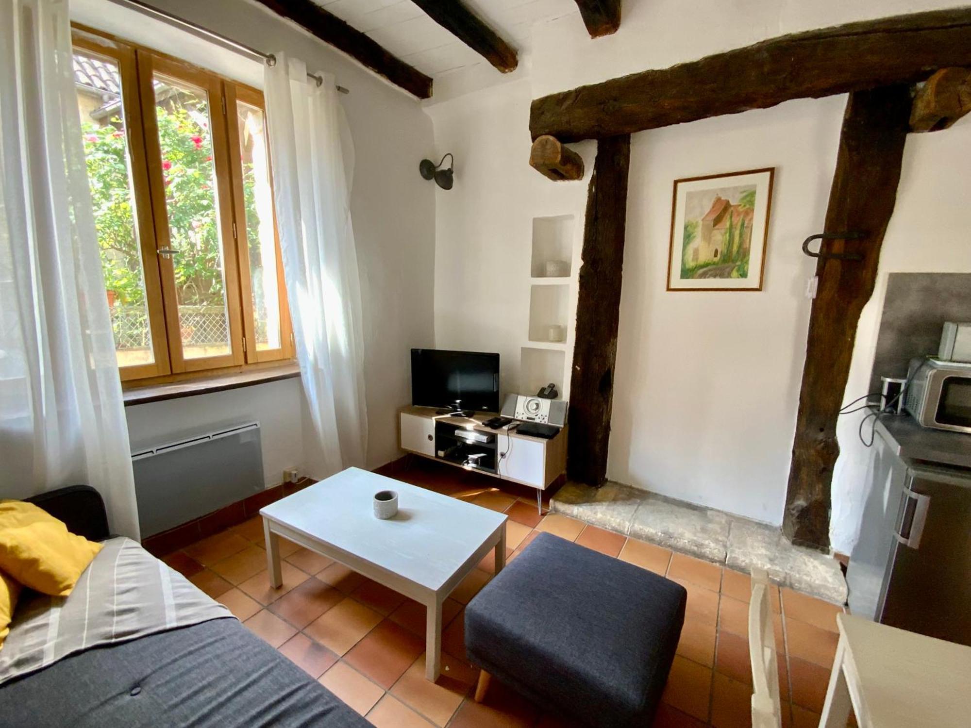 Maison Noelle Монтиньяк Экстерьер фото